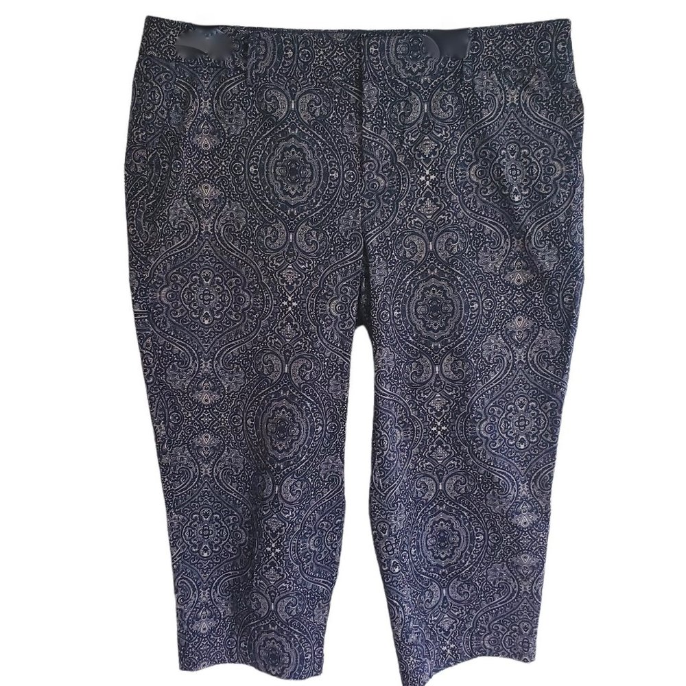 Dockers Capris Cropped Pants Women's‎ 14 Paisley Blue Flat Front Business Casual